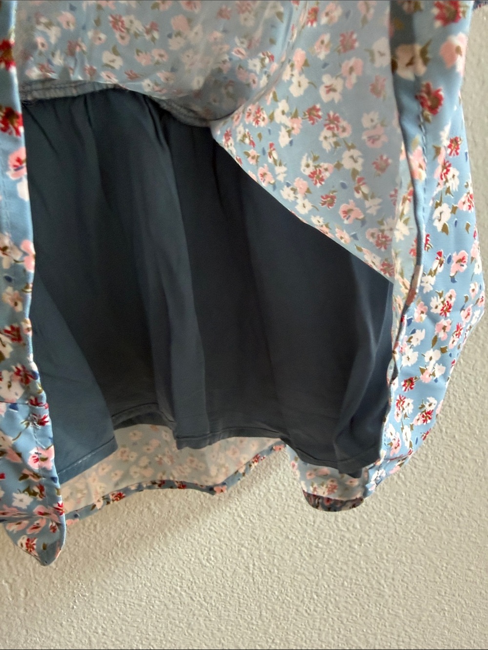 NWOT Heyson Floral Ruffle Ruched Blouse - Picture 3 of 5